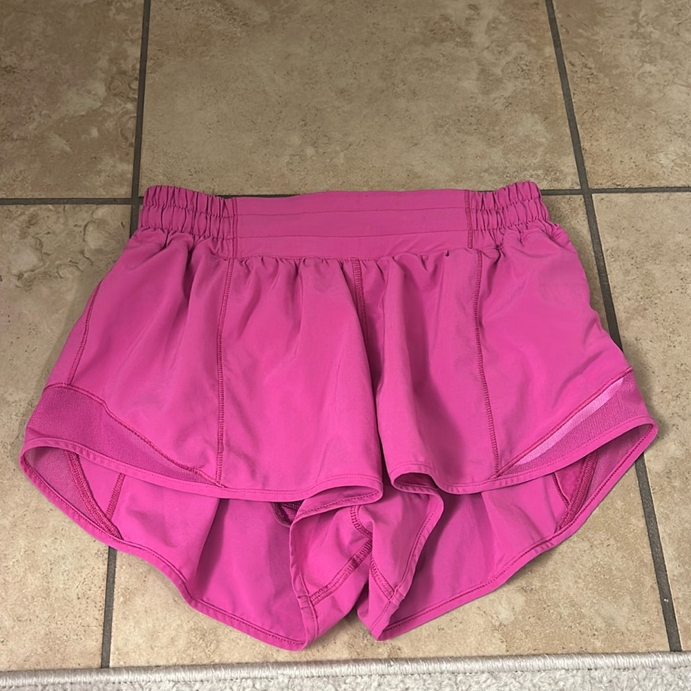 lululemon hotty hot shorts